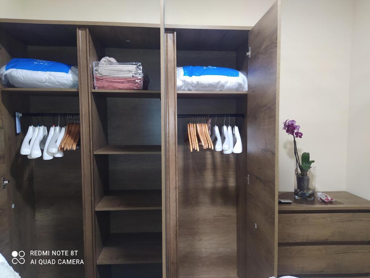 Gonzalo De Berceo 15 " Calidad-Sobrio" And " Free Private Parking " Apartment Логроньо Екстериор снимка